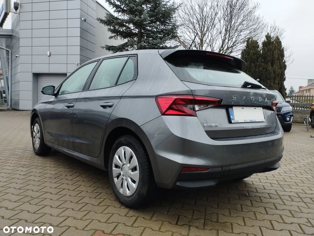 Skoda Fabia 1.0 TSI Essence - 13