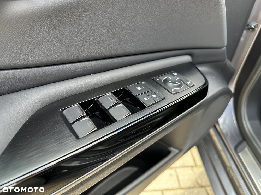 Lexus ES 300h Business Edition - 21