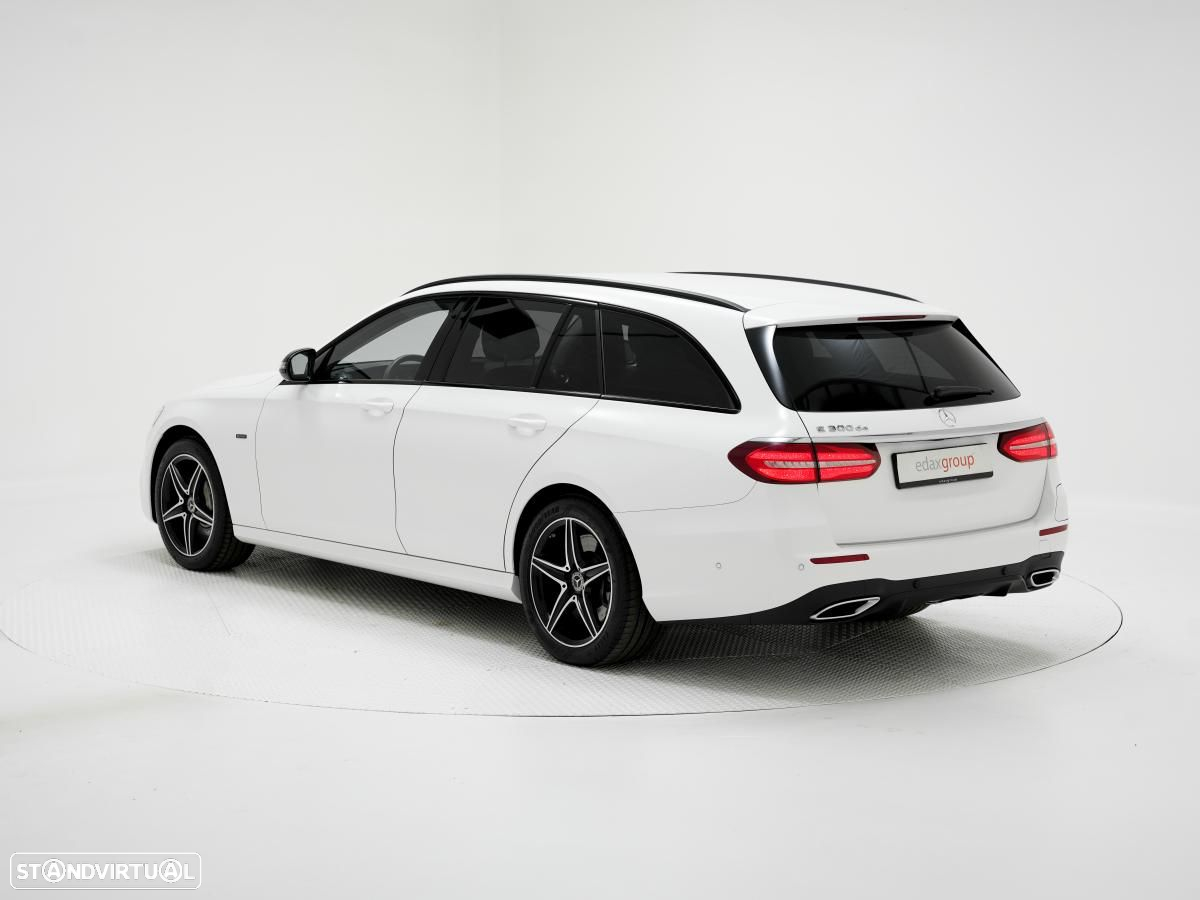 Mercedes-Benz E 300 de T 9G-TRONIC AMG Line - 4