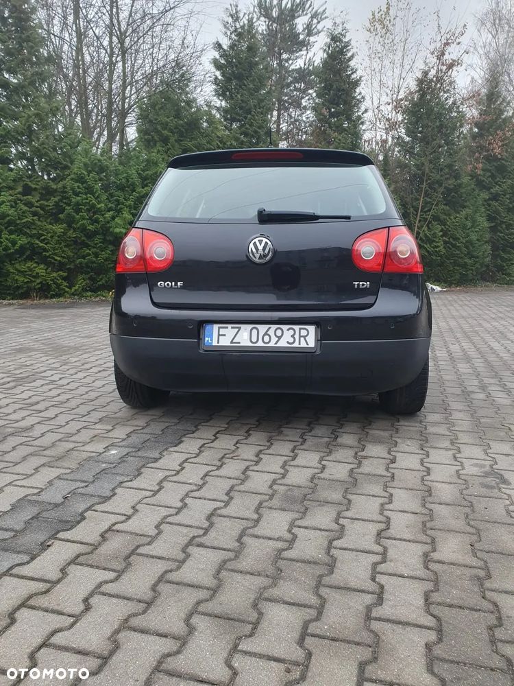 Volkswagen Golf 1.9 TDI Comfortline DSG - 5