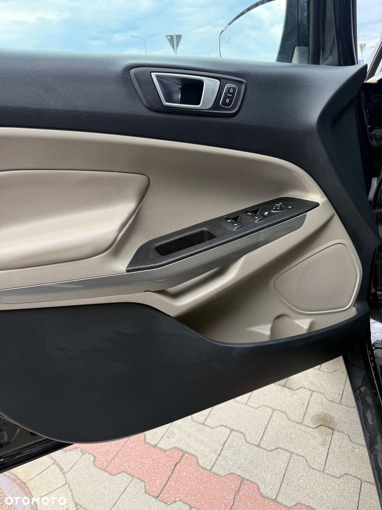 Ford EcoSport - 6