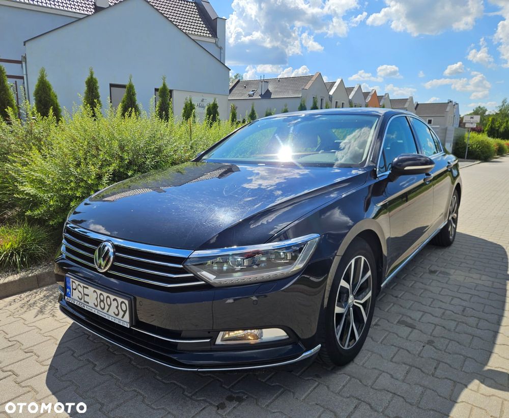 Volkswagen Passat 2.0 TDI Bi-Turbo BMT 4Mot Highline DSG - 3