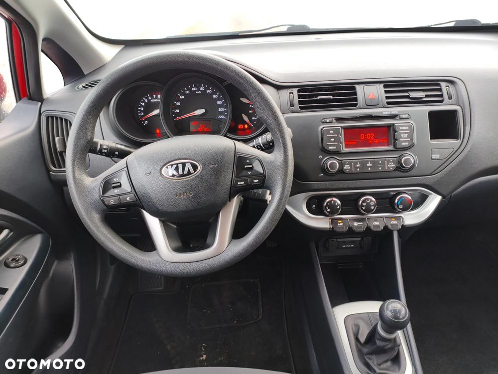 Kia Rio 1.2 Attract - 6