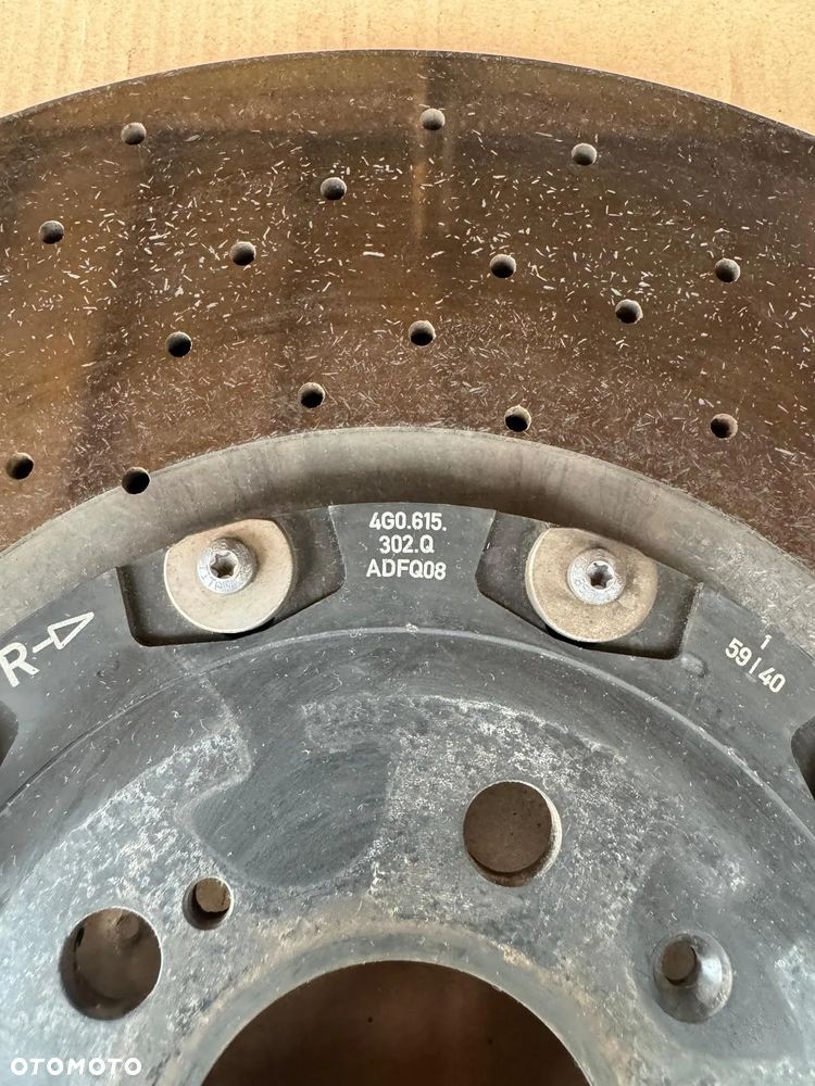 Klocki tarcze hamulcowe Tarcza hamulcowa ceramiczna przód przednia Audi RS6 RS7 RS-6 RS-7 C7 4G0615301AJ 4G0615302Q 4H0698151P Ceramic brake disc front Audi RS6 RS7 2013 2014 2015 2016 2017 2018 - 3