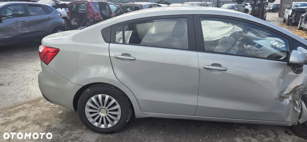 KIA RIO III 1,4 109KM skrzynia biegów - 7