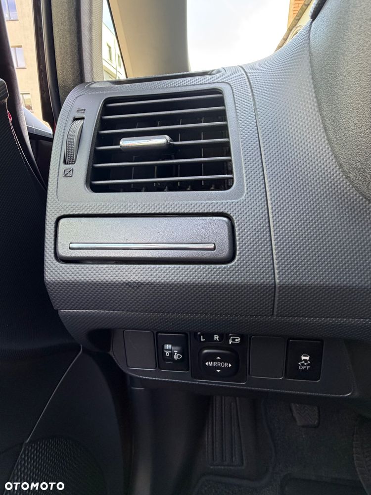 Toyota Auris 1.6 Sol - 31