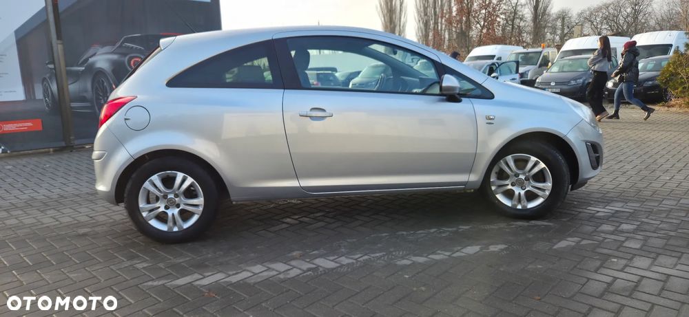 Opel Corsa 1.2 16V Enjoy - 16