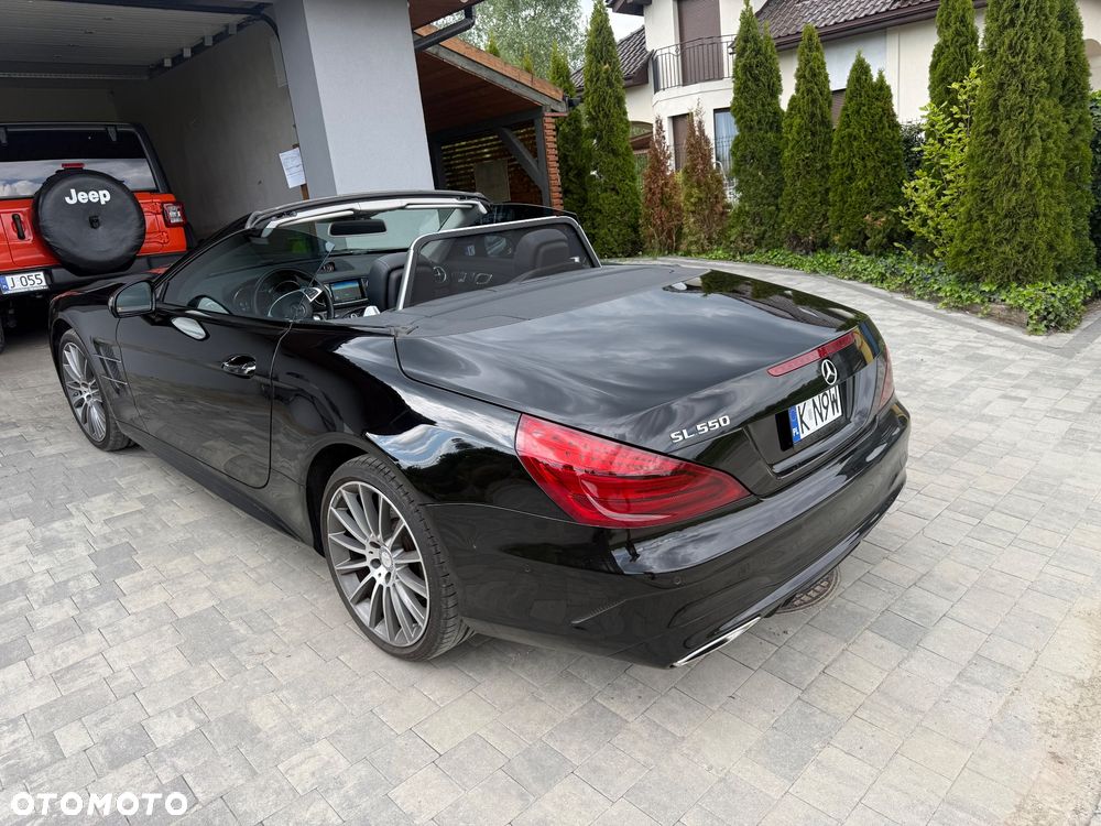 Mercedes-Benz SL - 14