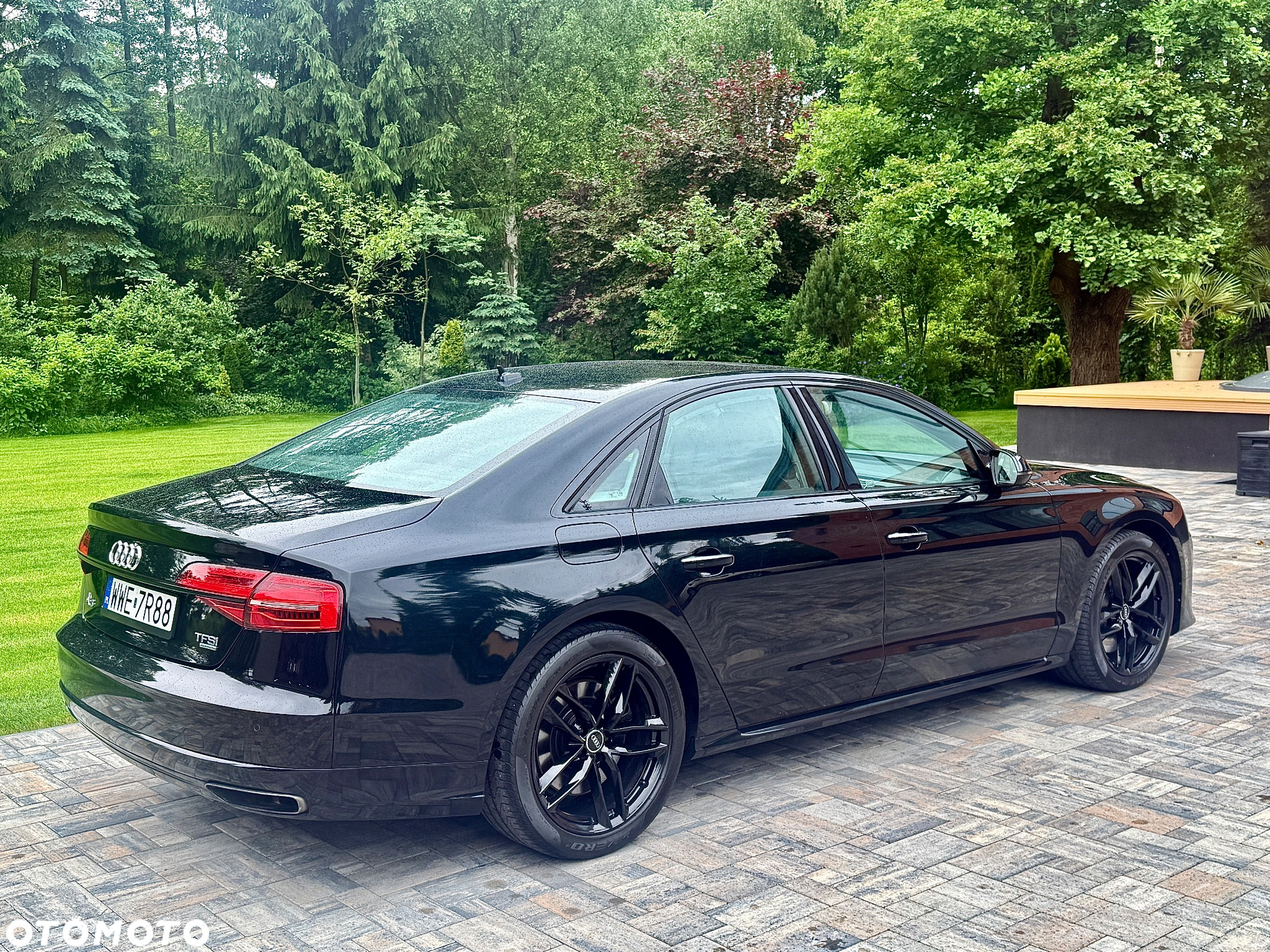 Audi A8 - 11