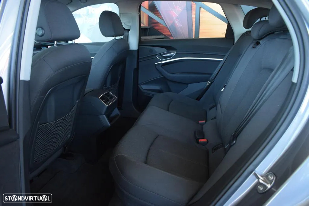 Audi e-tron 55 quattro Advanced - 34