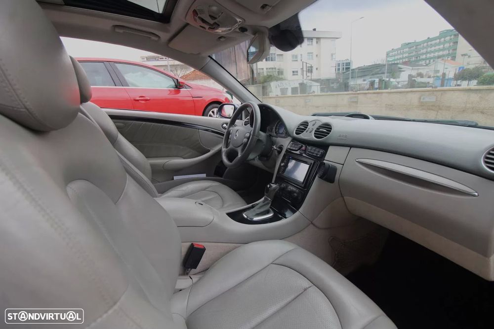 Mercedes-Benz CLK 240 - 22