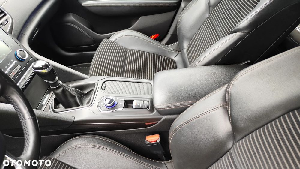Renault Talisman 1.6 Energy dCi Intens - 13