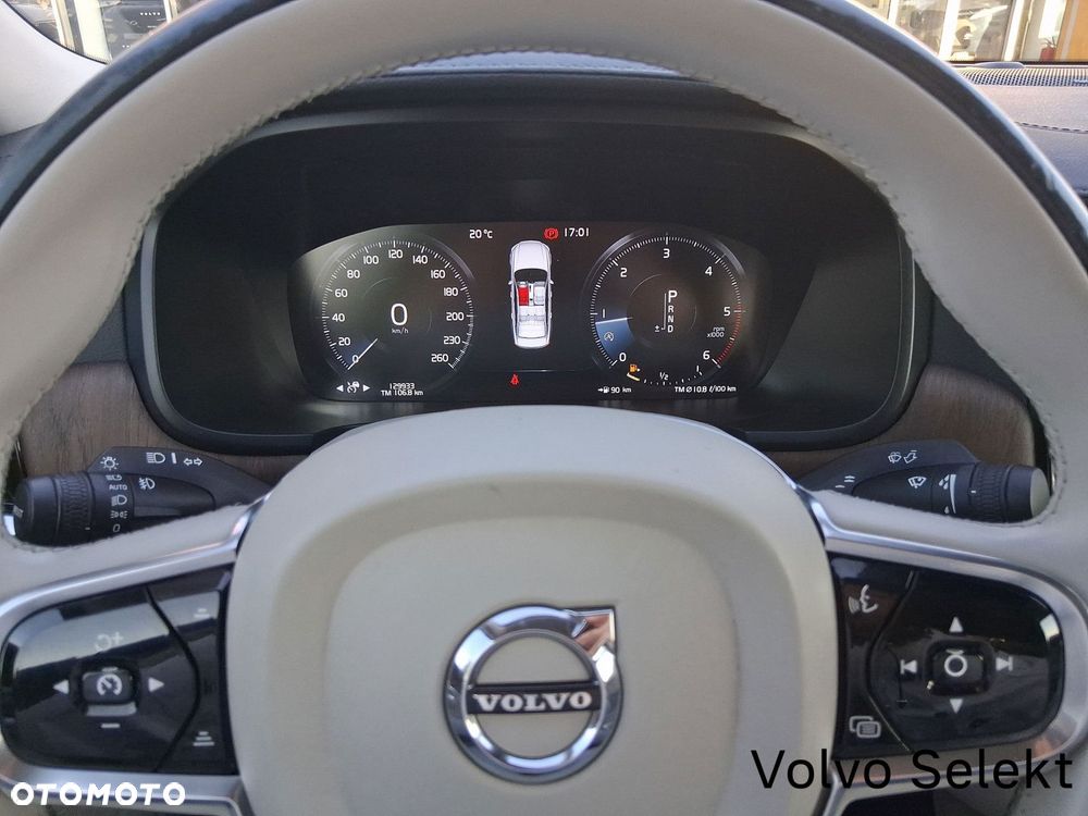 Volvo S90 - 13