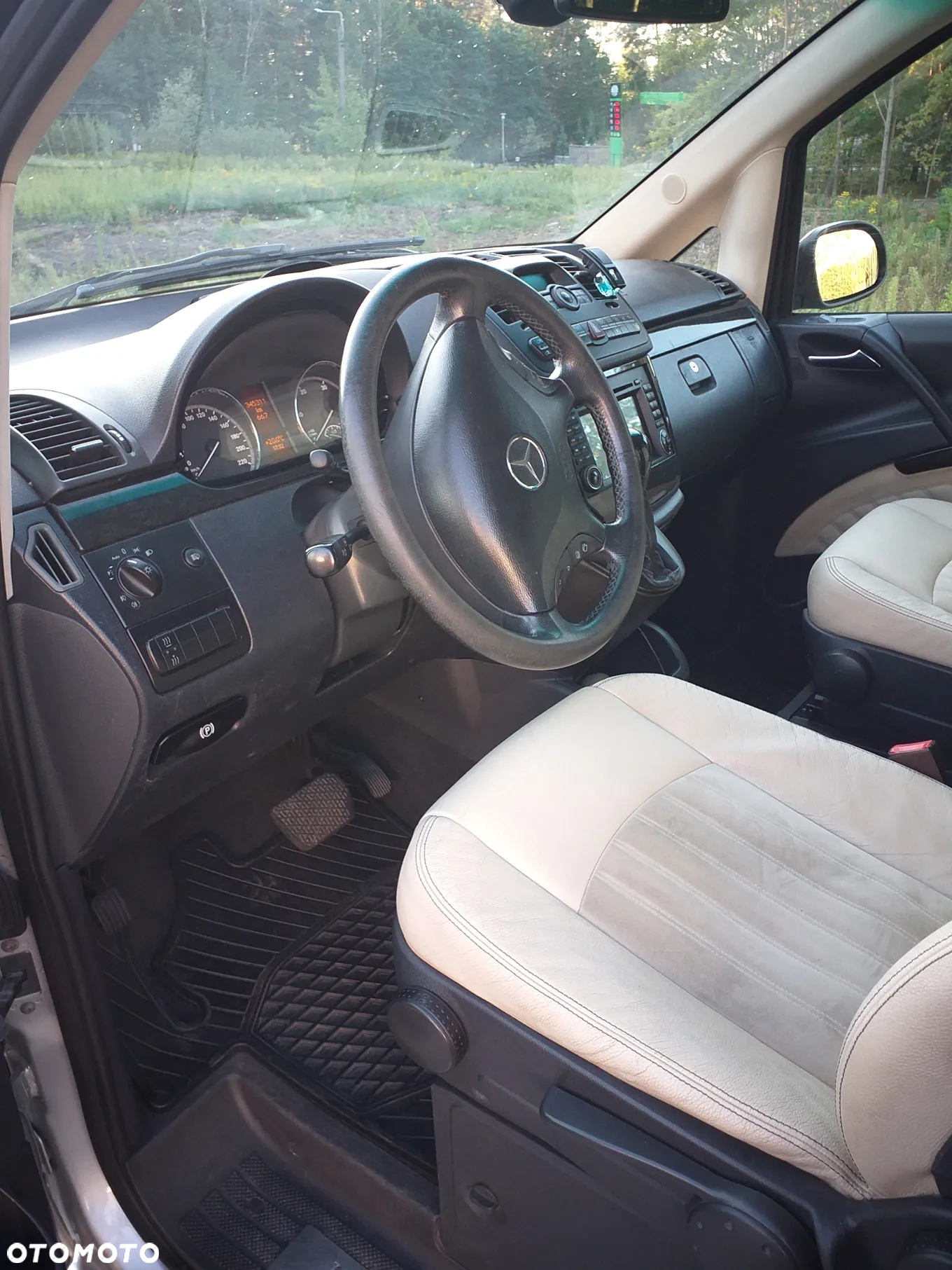 Mercedes-Benz Viano - 3