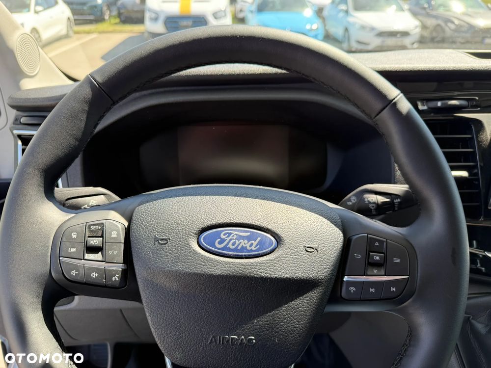 Ford Transit Podwozie z Kabiną Zabudowa 2.0 EcoBlue 165KM M6 FWD Podwozie Trend 350 L3 - 11