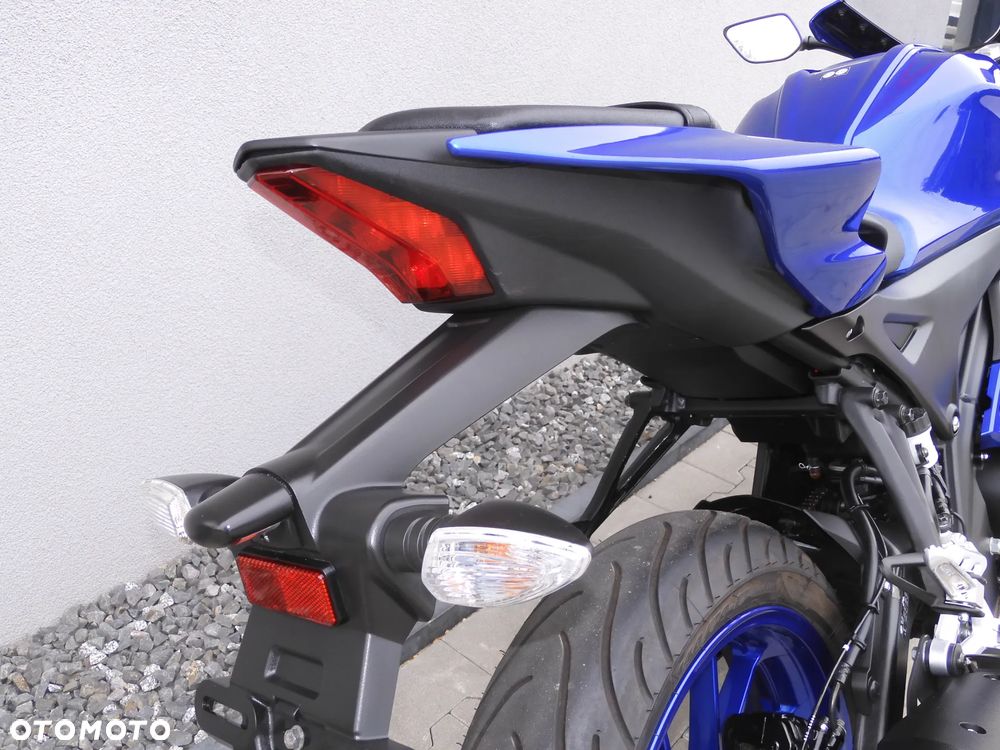 Yamaha YZF - 10