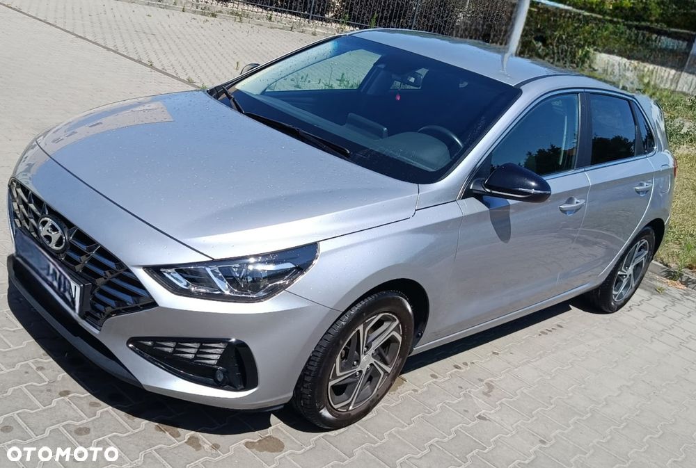 Hyundai i30 1.5 DPI Smart - 1
