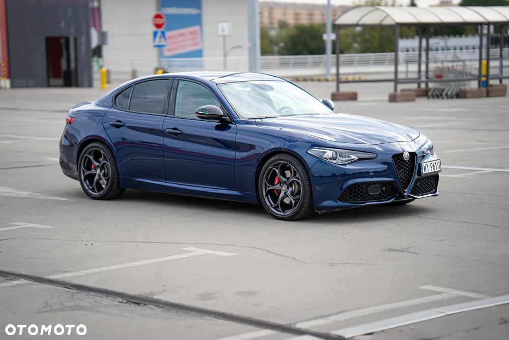 Alfa Romeo Giulia 2.0 Turbo 16V AT8 Veloce Ti - 19