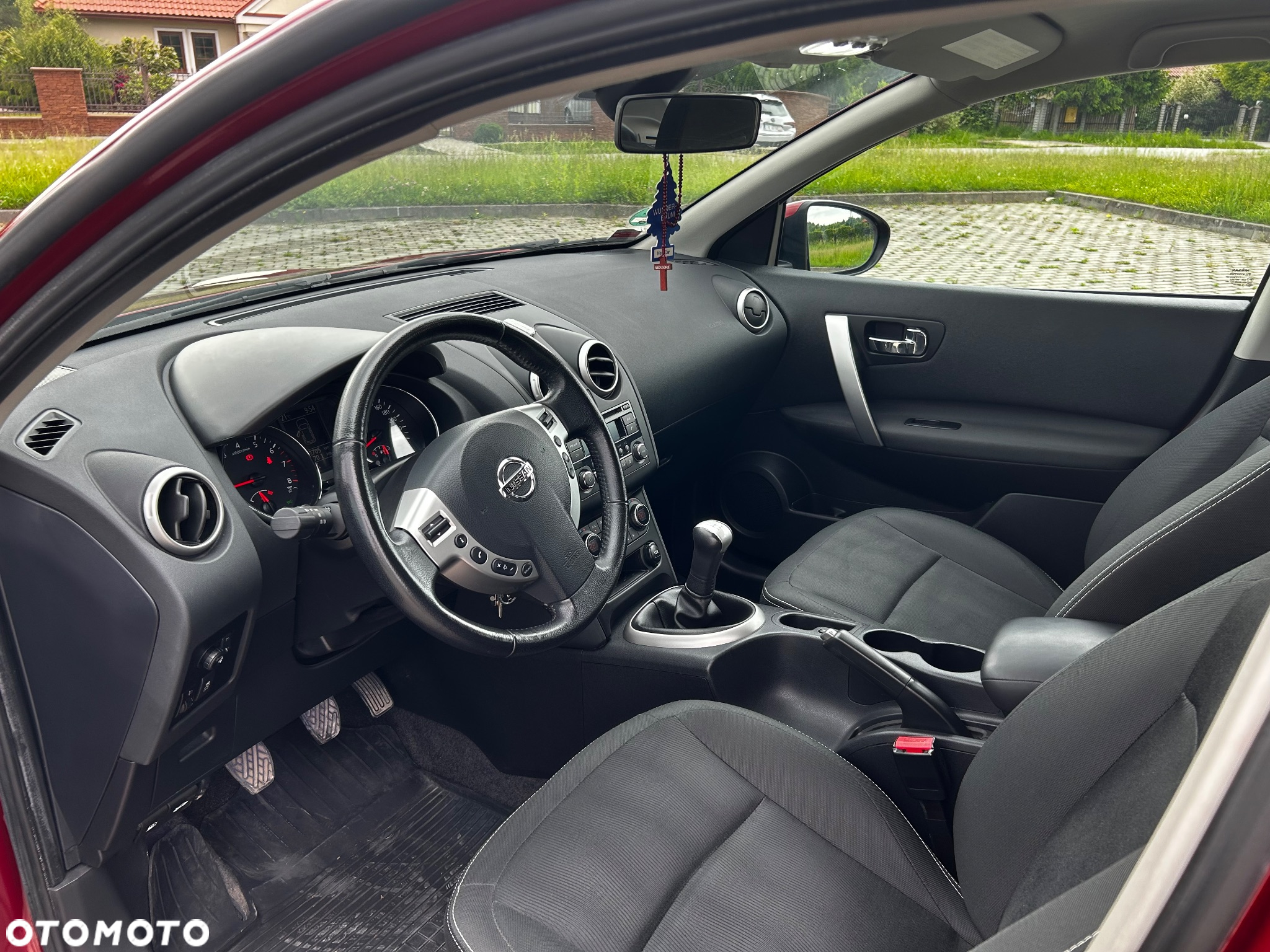 Nissan Qashqai - 10