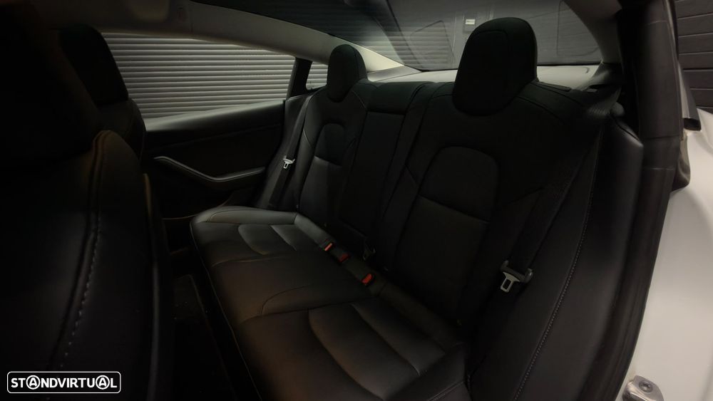 Tesla Model 3 Performance Dual Motor AWD - 35