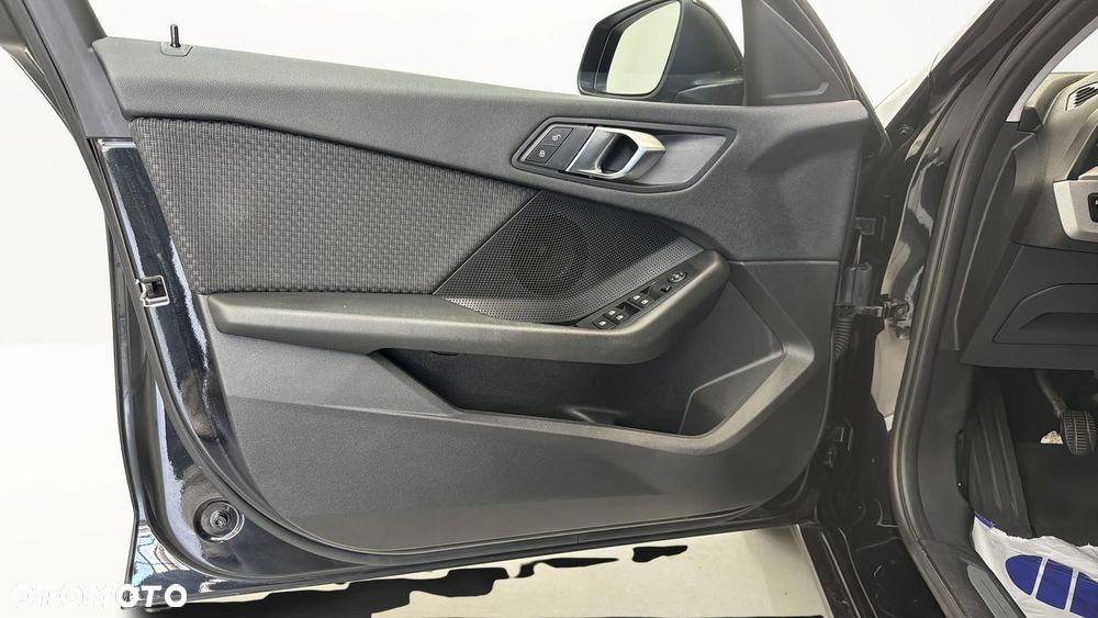 BMW Seria 1 118d Advantage - 11