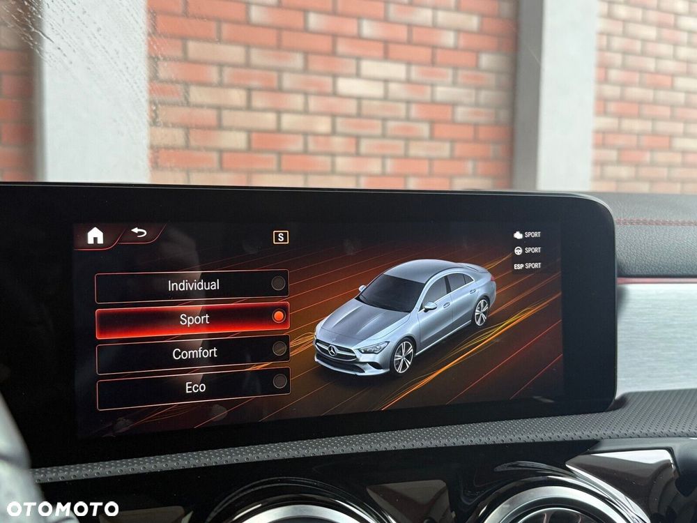 Mercedes-Benz CLA - 22