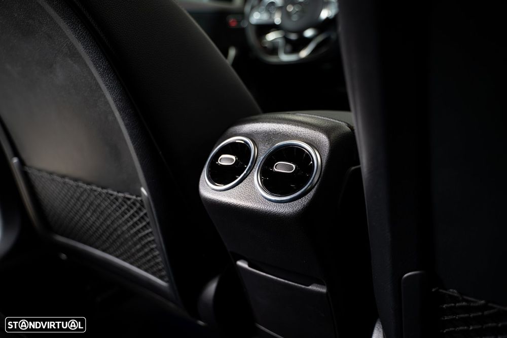 Mercedes-Benz CLA 220 d Shooting Brake 8G-DCT AMG Line - 38