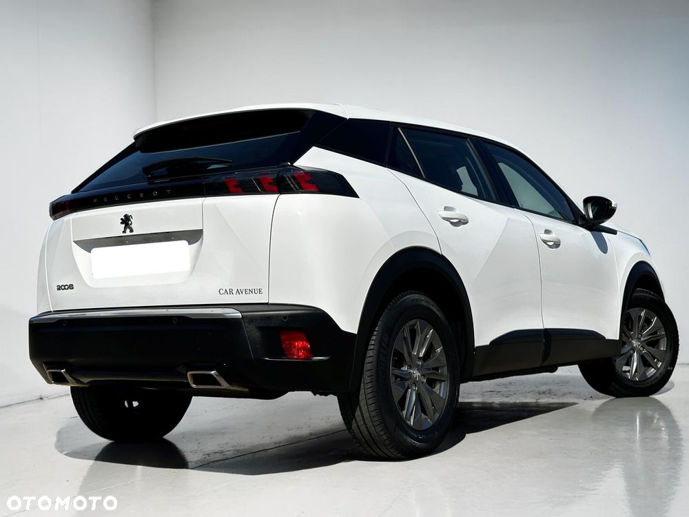 Peugeot 2008 PureTech 130 EAT8 Allure - 16