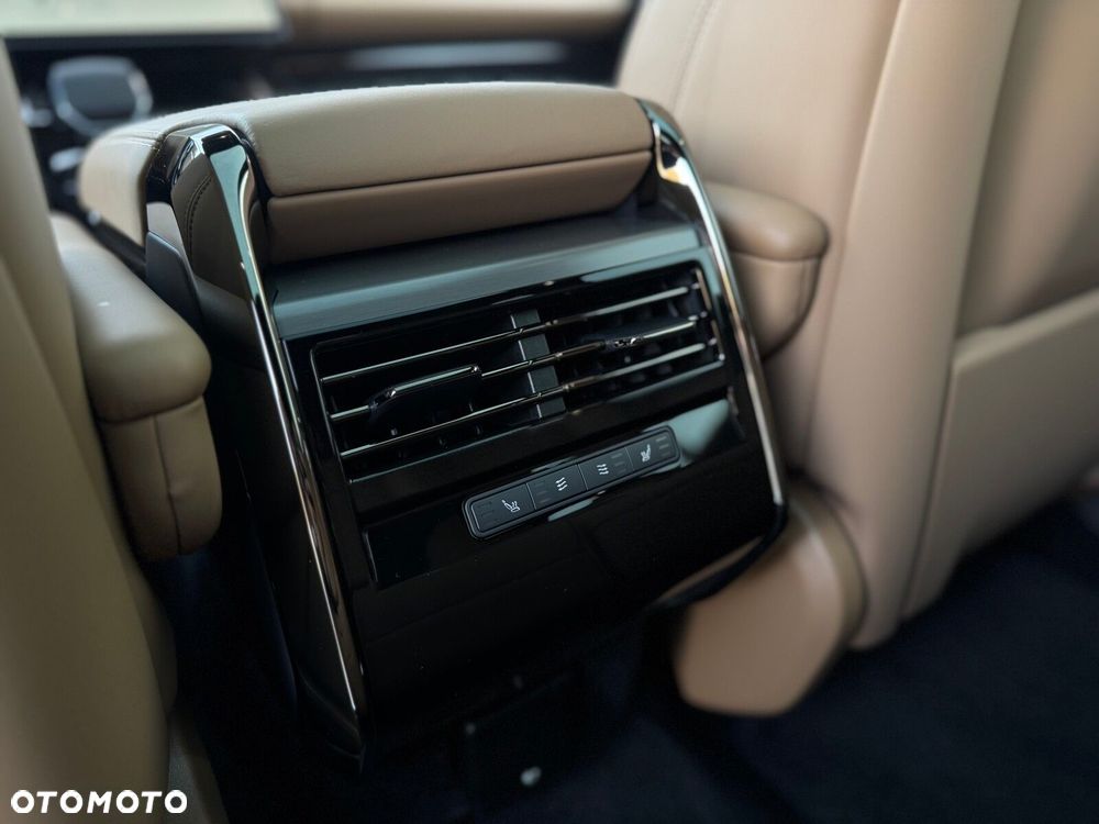 Land Rover Range Rover Sport - 21