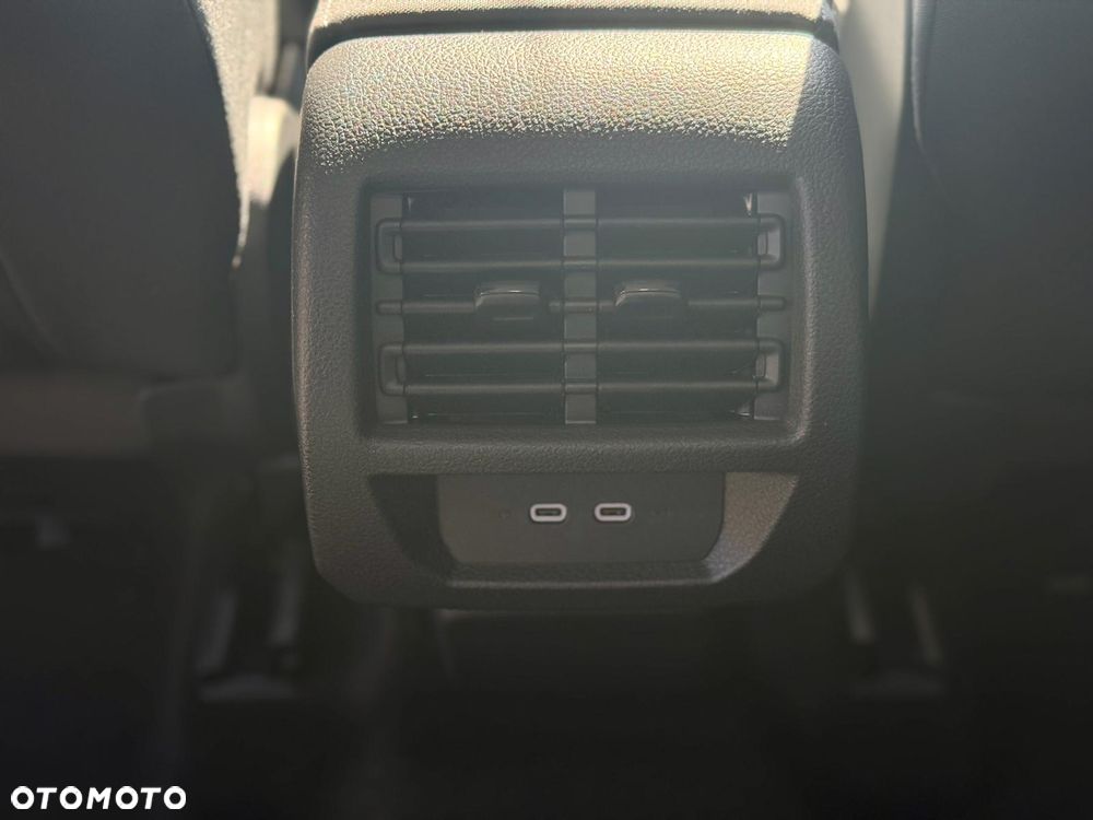 Volkswagen Caddy Maxi 2.0 TDI DSG - 28