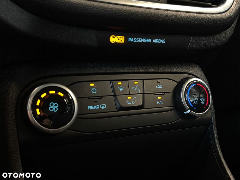 Ford Fiesta - 19