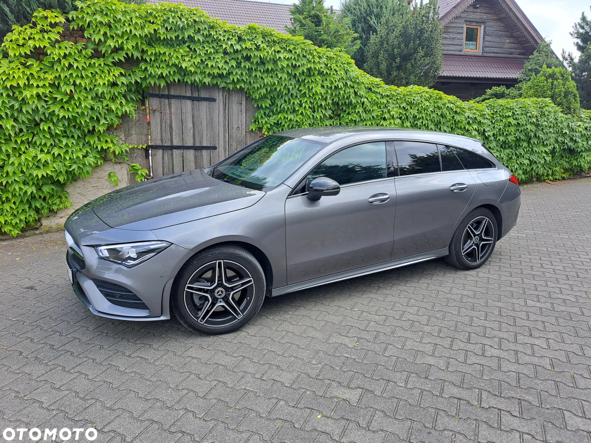 Mercedes-Benz CLA 250 e Shooting Brake 8G-DCT Edition AMG Line - 9