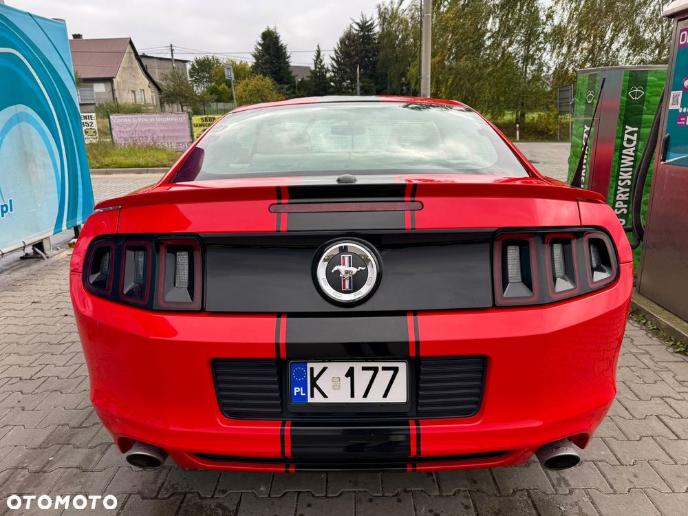 Ford Mustang 3.7 V6 Premium - 7