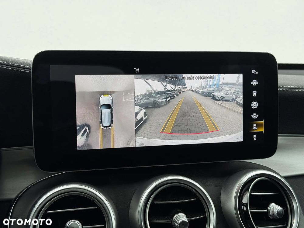 Mercedes-Benz GLC 300 4Matic 9G-TRONIC - 39