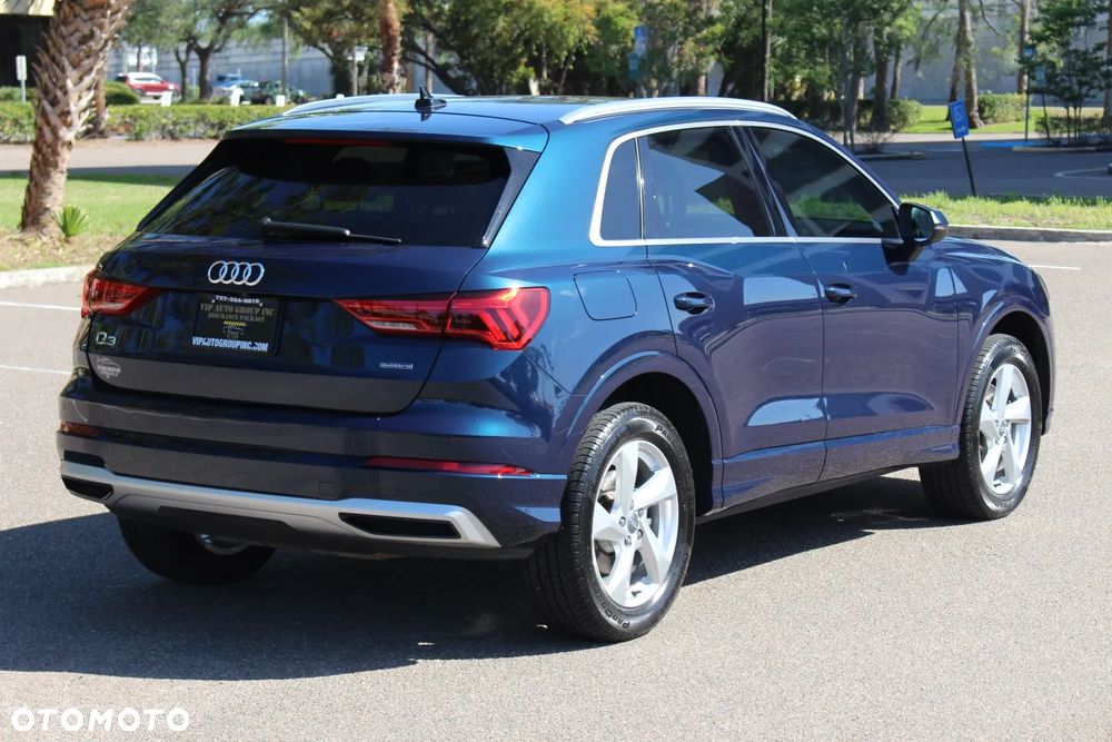 Audi Q3 - 6
