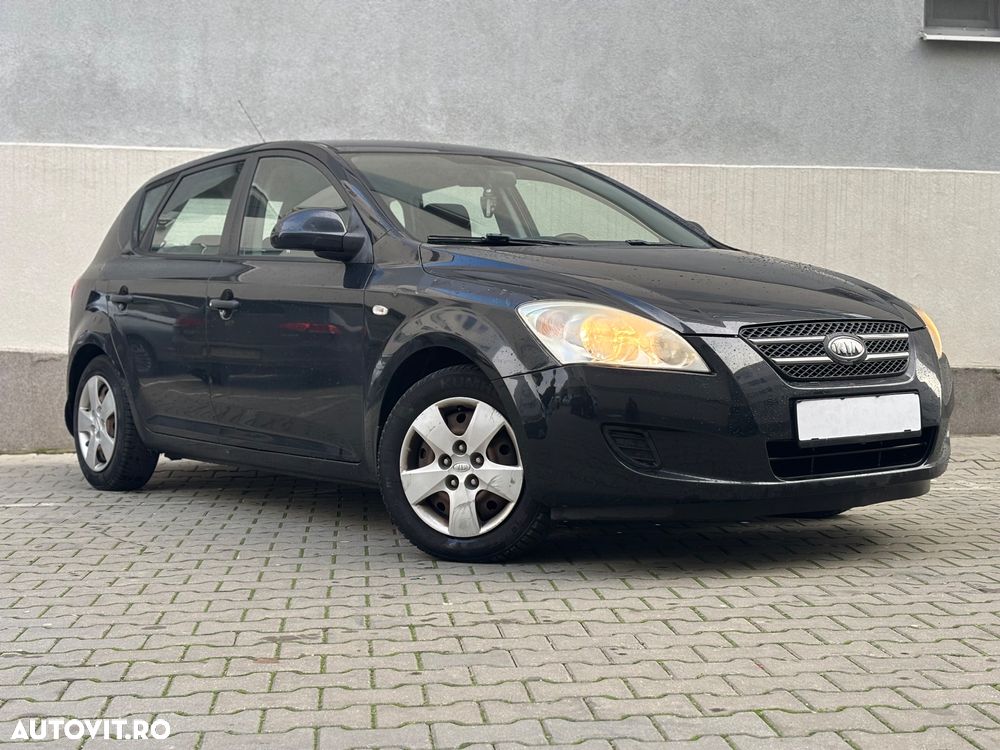 Kia Ceed Cee'd 1.4 GSL BEST - 2