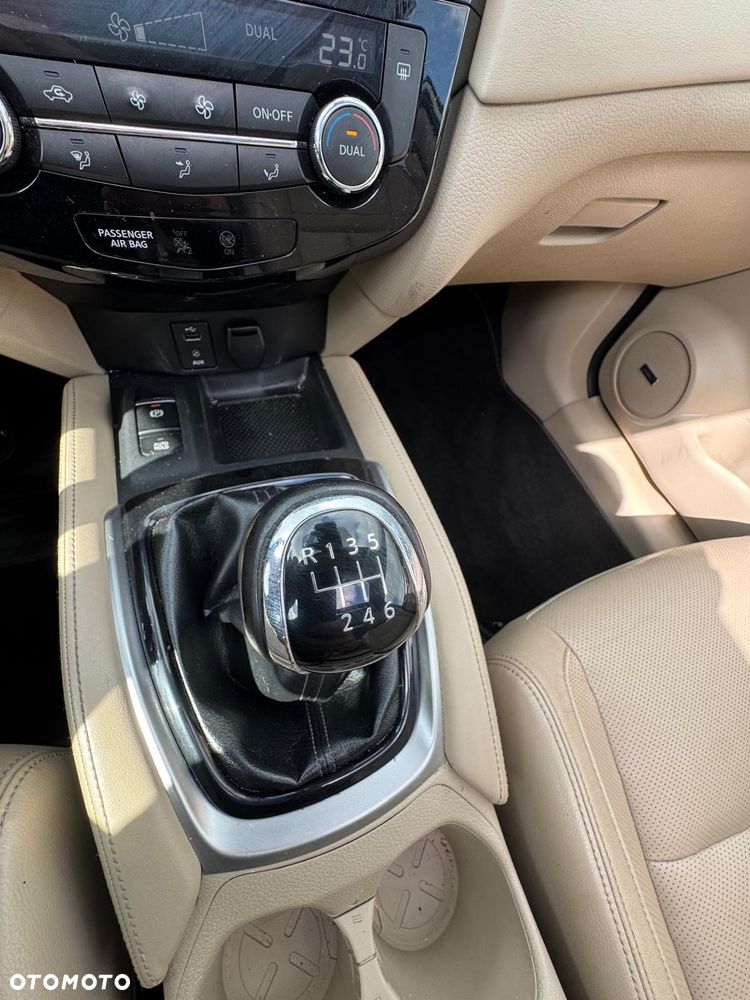 Nissan X-Trail 1.6 DCi Tekna - 11