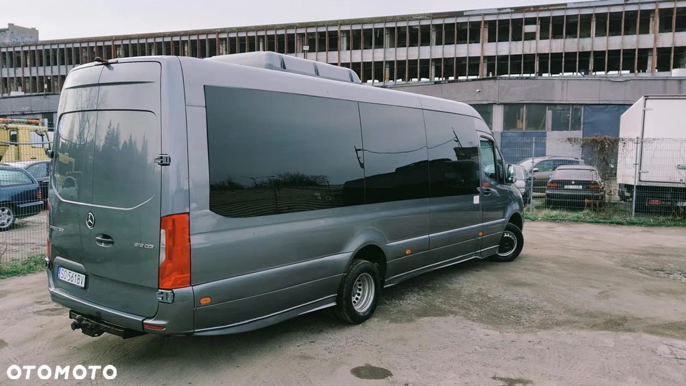 Mercedes-Benz Sprinter - 8
