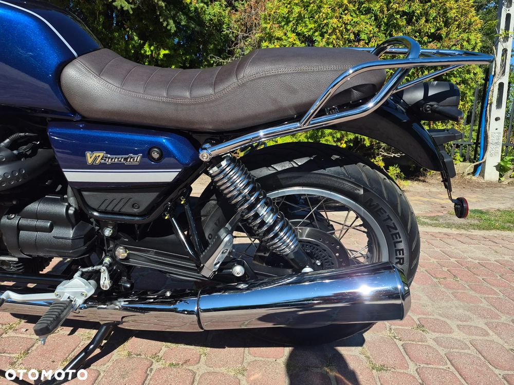 Moto Guzzi V7 - 10