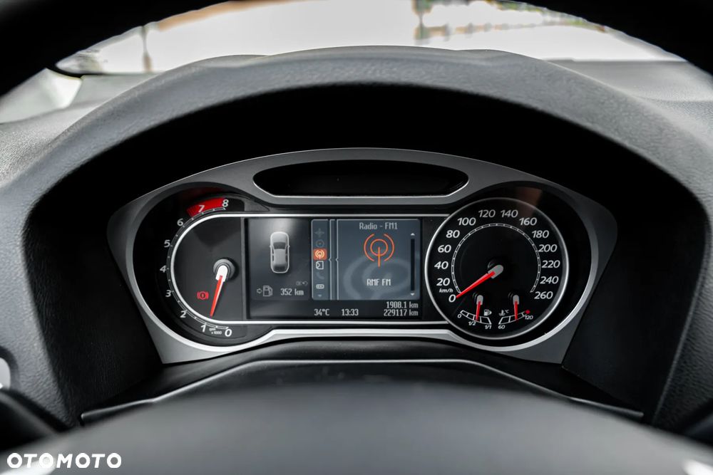 Ford Mondeo 2.5 Titanium X - 23