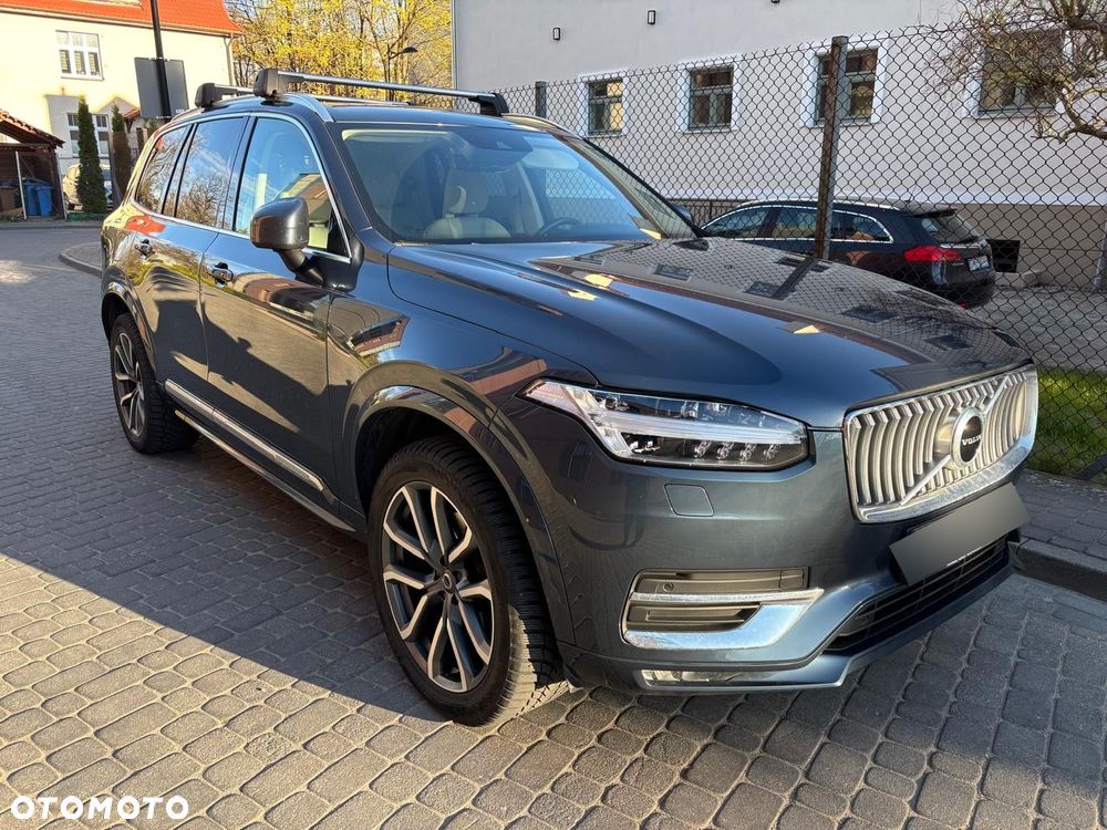 Volvo XC 90 - 1