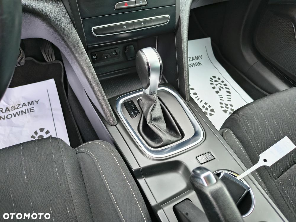 Renault Megane 1.5 dCi Limited EDC - 27