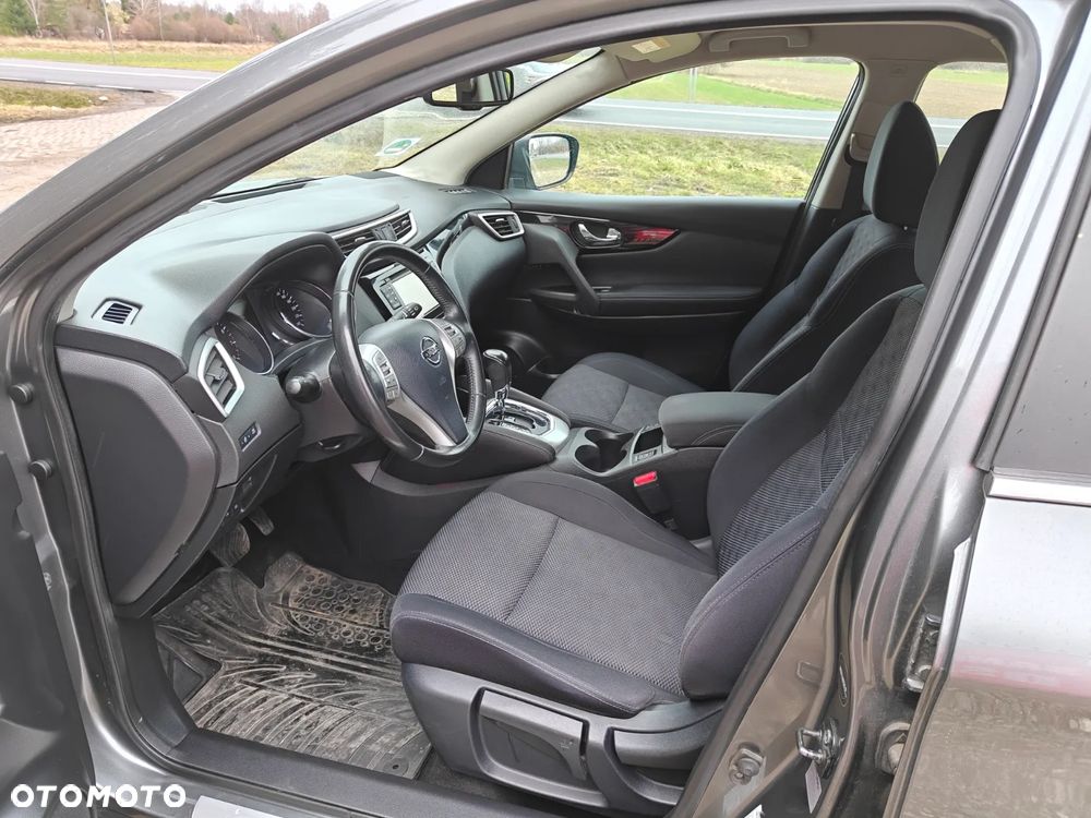 Nissan Qashqai 1.2 DIG-T Xtronic TEKNA - 9