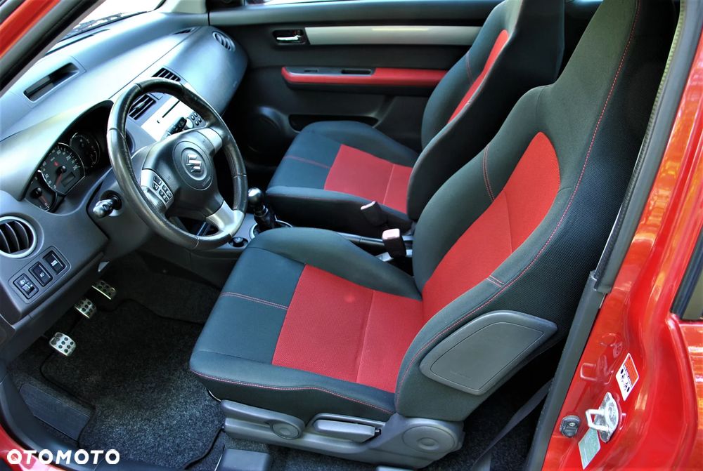 Suzuki Swift 1.6 Sport Rock am Ring - 8