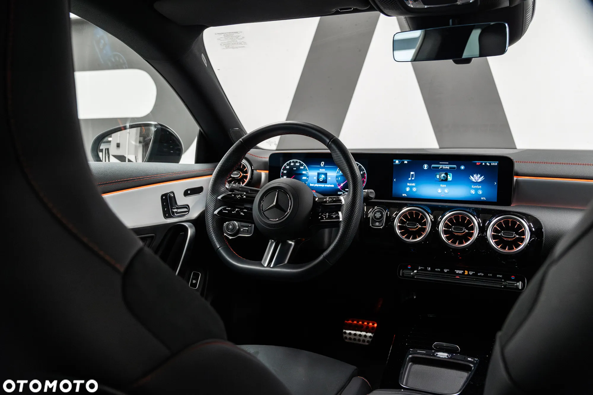 Mercedes-Benz CLA 220 mHEV 4-Matic AMG Line 8G-DCT - 25