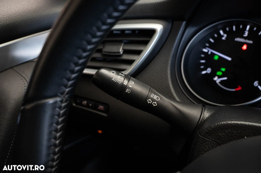 Nissan Qashqai 1.7D 150CP ALL MODE 4X4-I X-TRONIC Tekna - 22