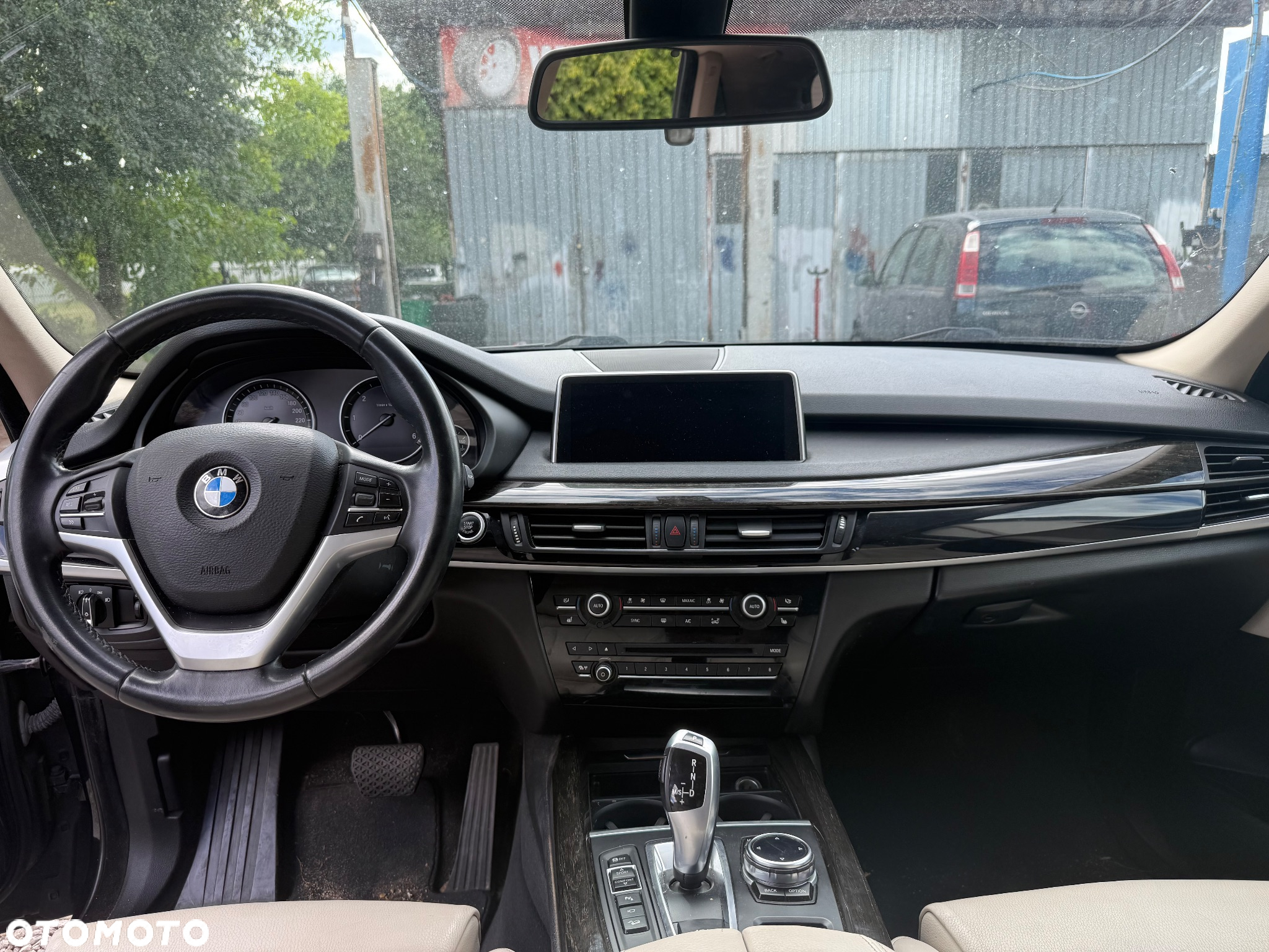 BMW X5 xDrive30d - 14