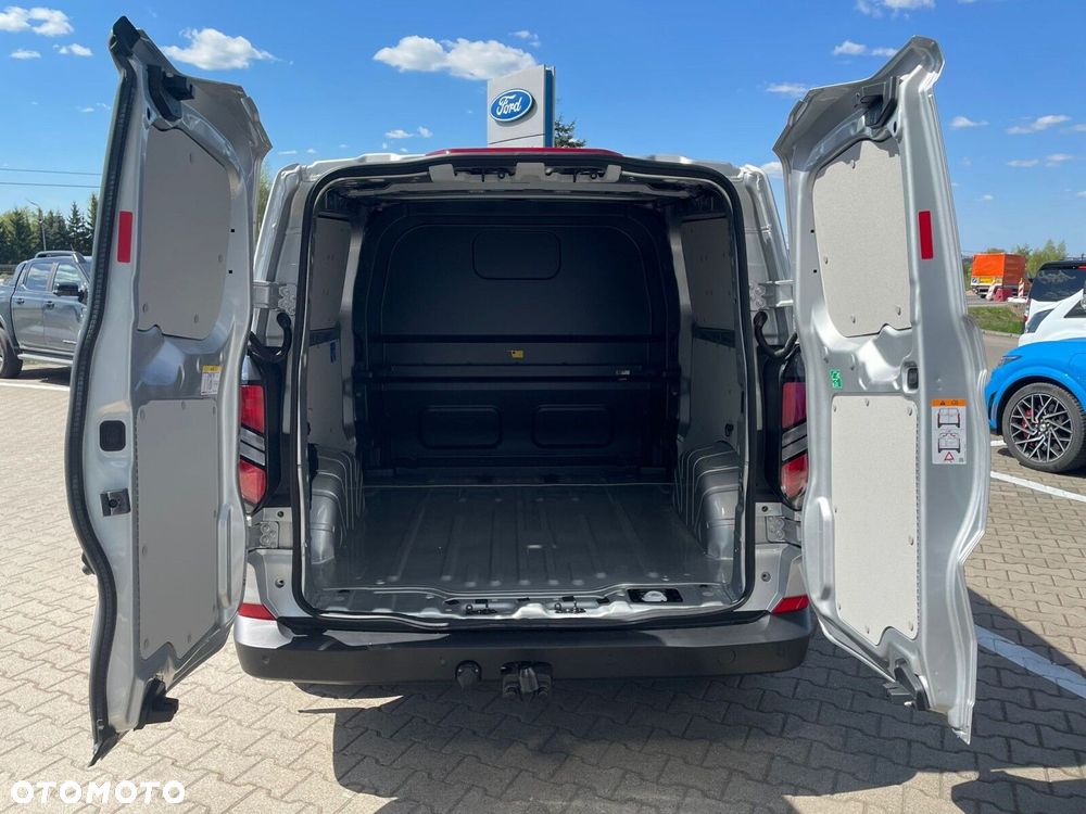 Ford Transit Custom - 13