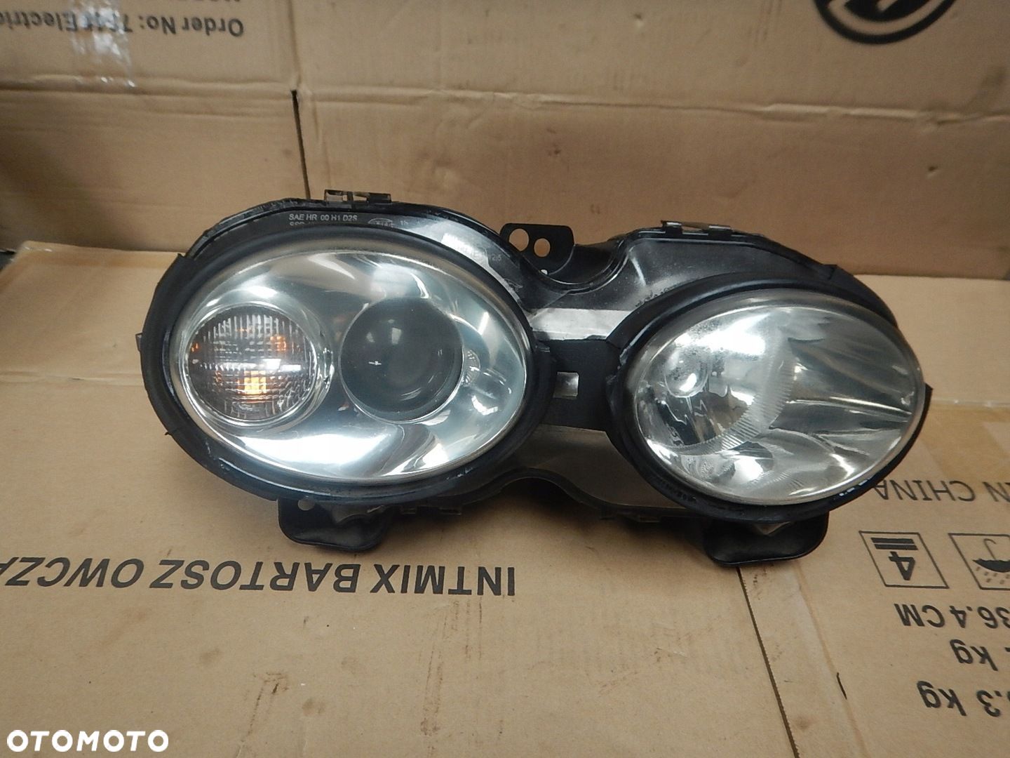 LAMPA PRZOD PRAWA JAGUAR X-TYPE EU - 1