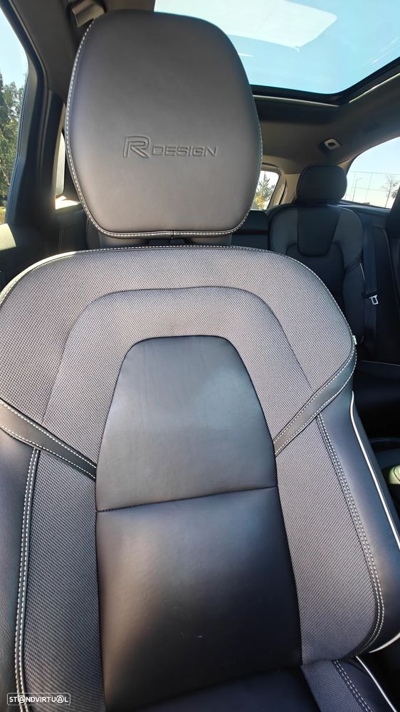 Volvo XC 60 2.0 T8 PHEV R-Design AWD - 25